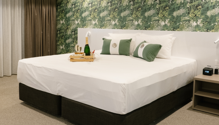 16.Tropical Luxe Premium (3)